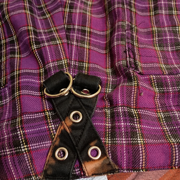 Purple Plaid Knee Length Pants - Picture 7 of 16
